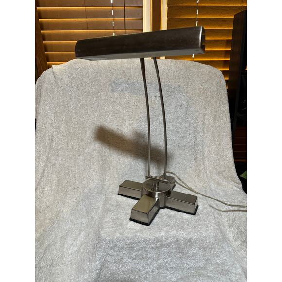 Portable Luminaire Desk Lamp Plug In Adjustable Brushed Steel Finish - Picture 5 of 5